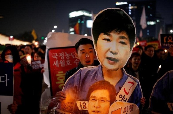 South Korean prosecutor seeks extension for corruption investigation 